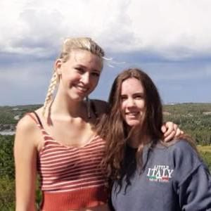 Meet your Posher, Emma